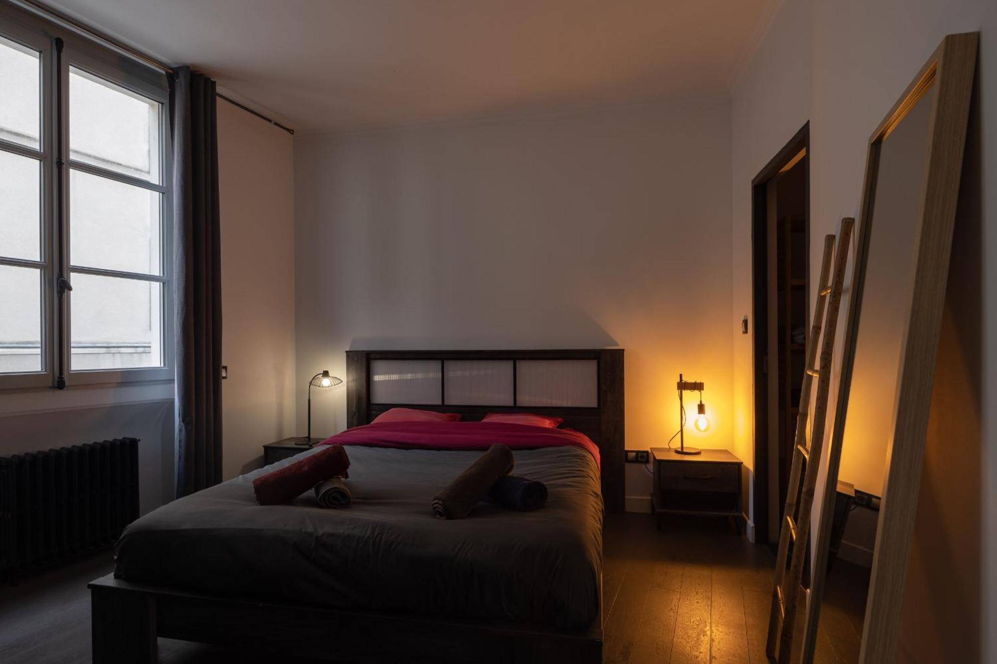 Appartement Spacieux Au Coeur D'Angers Etage 1 - 6 Personnes Exterior foto