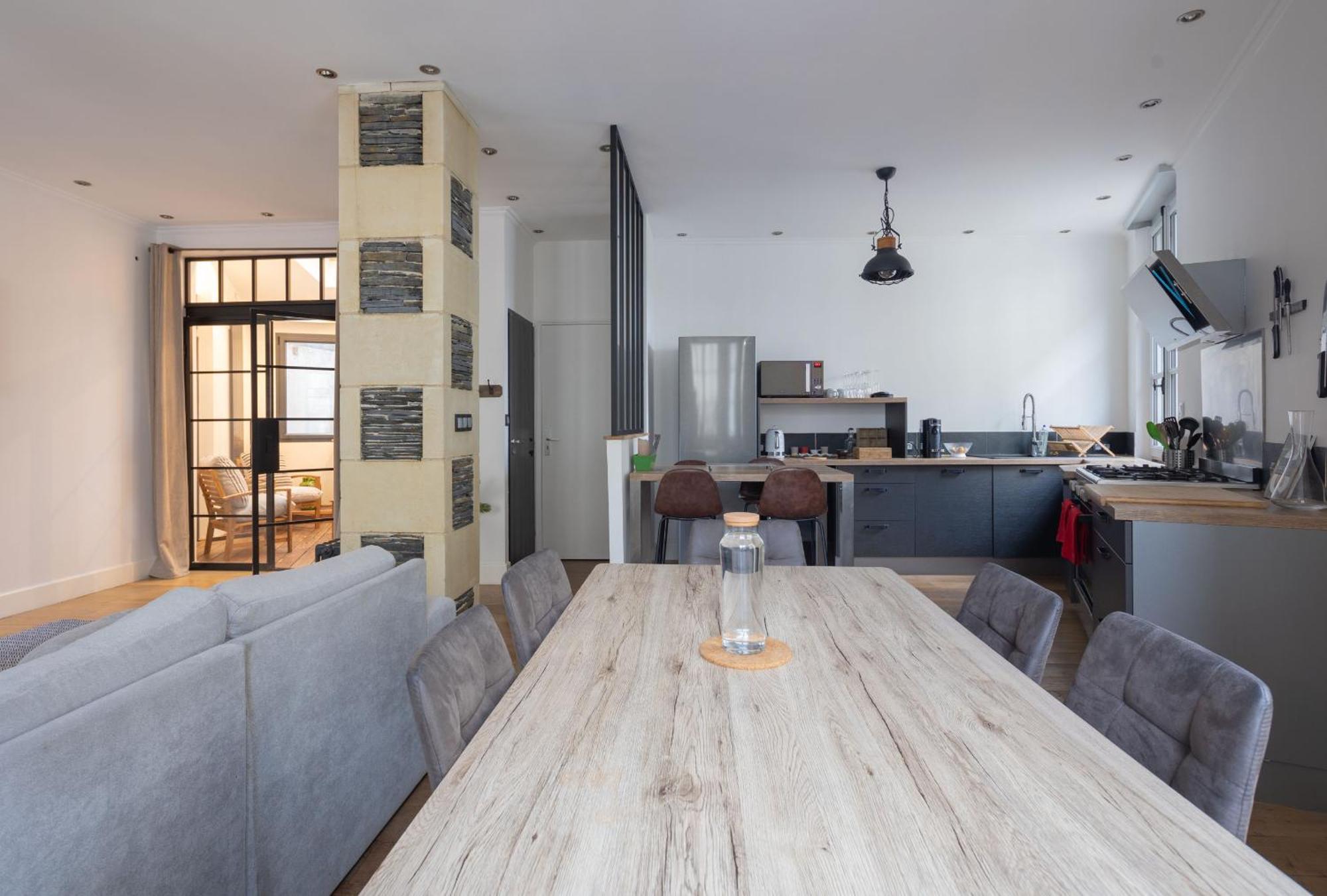 Appartement Spacieux Au Coeur D'Angers Etage 1 - 6 Personnes Exterior foto